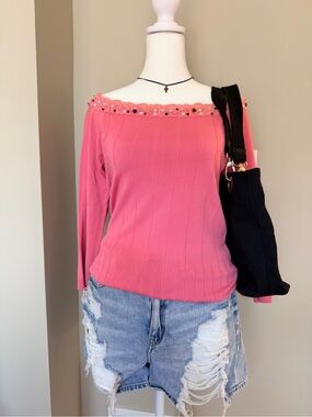 YUKA Pink Off-Shoulder Beaded Lace Top – Size Large